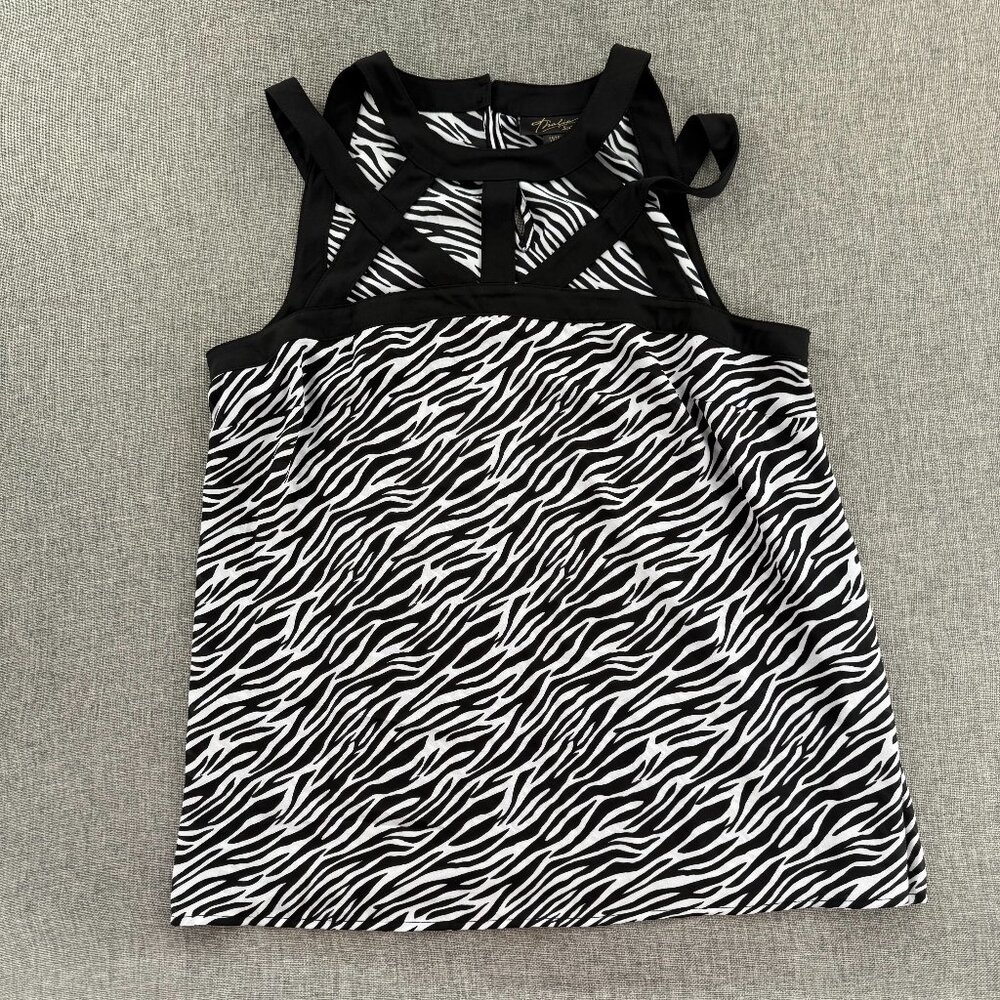 NEW! Thalia Sodi Zebra Blouseā Sleeveless Black White Lightweight Medium